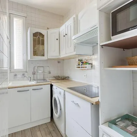 Le Parisien Chic- 4 Min Metro Apartment Le Kremlin-Bicetre